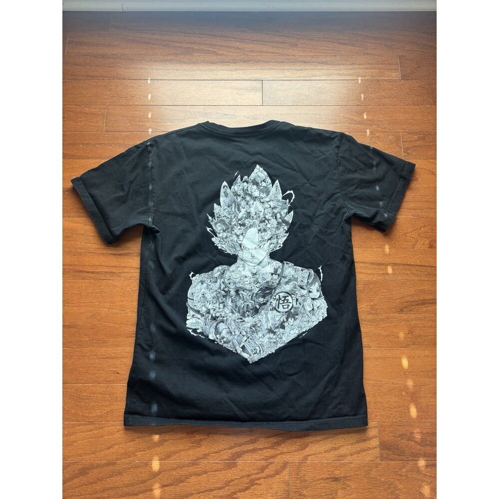 Goku Premium Tee shirt size large - Crazy Goku back hit  - premium  Turned Ninja